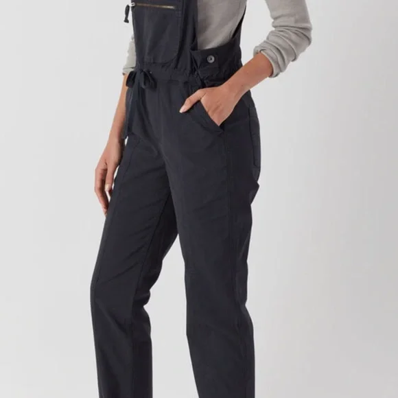 COPY - Dark GREY Duluth Shop Square overalls. - Picture 4 of 9
